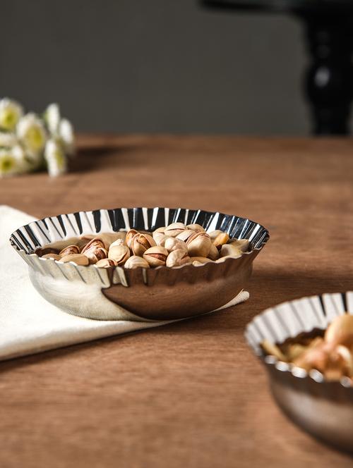 wavy pattern serving bowl set of 6 - 1004456 - Very Small Image - 1