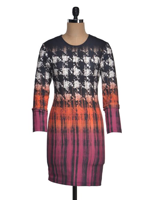 multicolored full sleeved bodycon dress - 1018395 - Very Small Image - 1