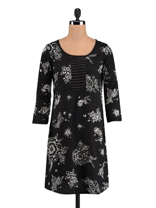 black & white printed cotton kurti - 1023901 - Very Small Image - 1