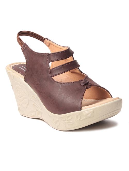 brown leatherette wedge - 10277312 - Very Small Image - 1