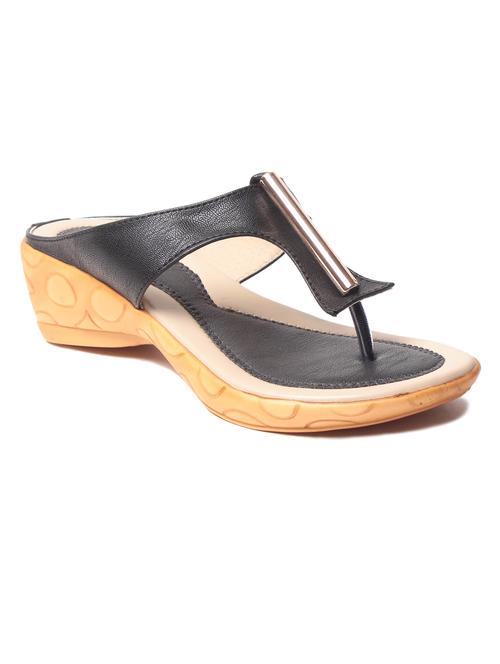 black leatherette toe separator sandals - 10277367 - Very Small Image - 1