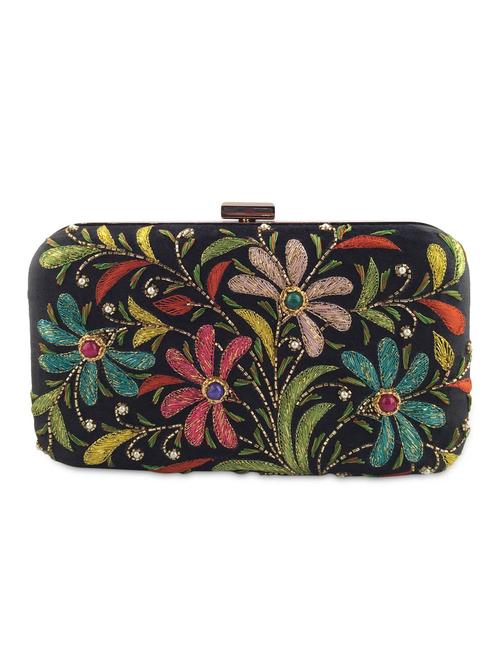 box clutches clutch - 10282968 - Very Small Image - 1