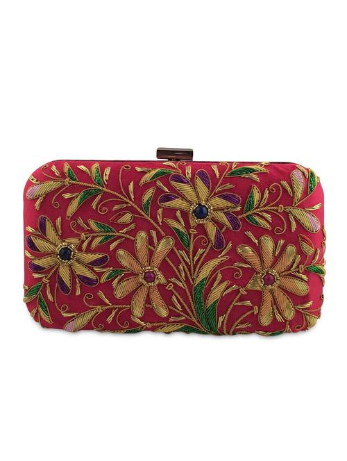 box clutches clutch - 10282975 - Very Small Image - 1