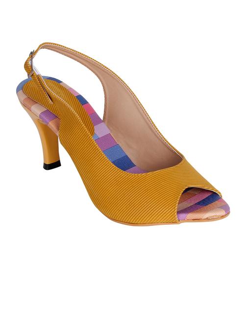 yellow leatherette sandals - 10301841 - Very Small Image - 1