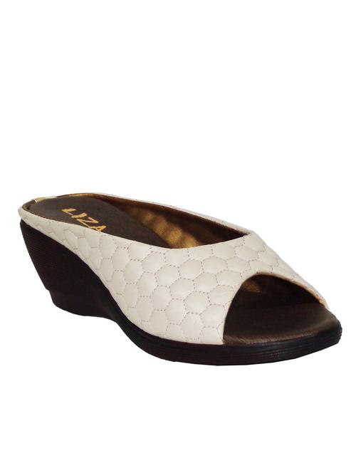 white leatherette sandal - 10434809 - Very Small Image - 1