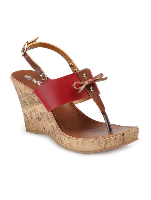 red leatherette wedge - 10494891 - Very Small Image - 1
