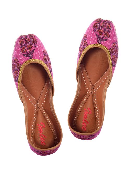 imlee pink block printed mojris - 10501856 - Very Small Image - 1