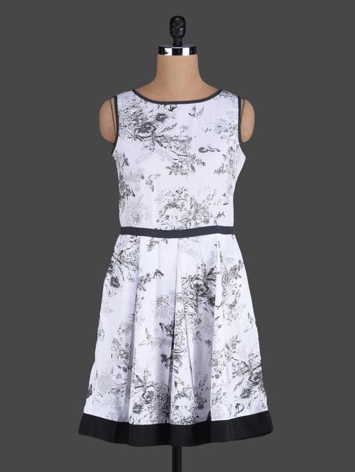 Monochrome Dress - 1060769 - Very Small Image - 1