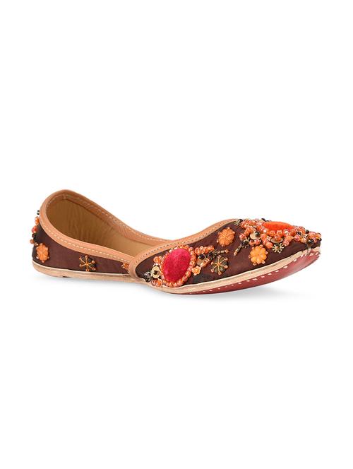 brown embellished leather mojris - 10628866 - Very Small Image - 1