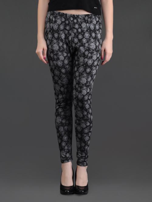 black and grey printed stretchable leggings - 1064668 - Very Small Image - 1