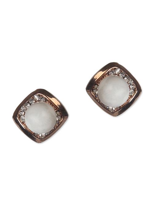 white metal alloy earring - 10649480 - Very Small Image - 1