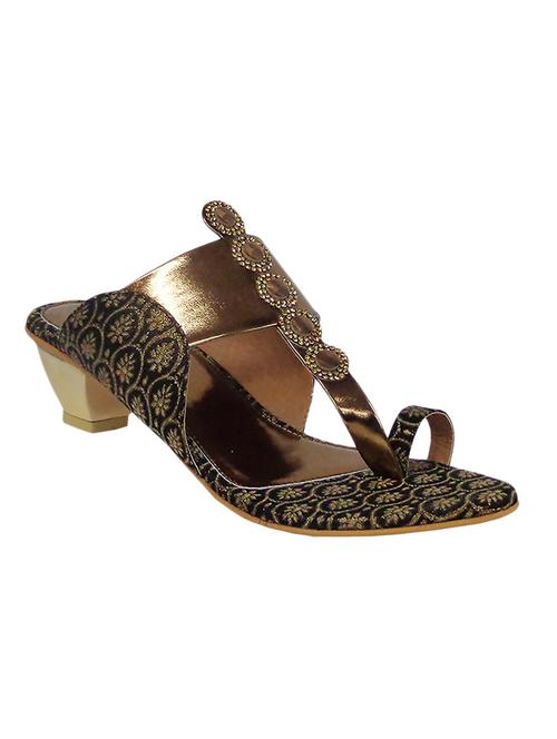 black leatherette toe separator sandal - 10680820 - Very Small Image - 1