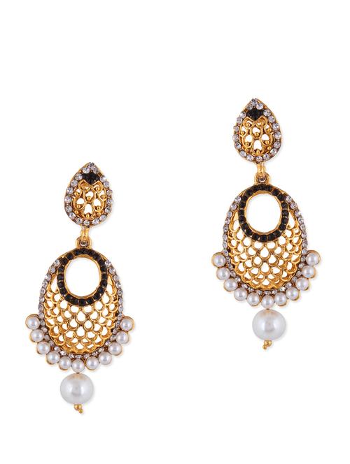 gold metal alloy earring - 10711810 - Very Small Image - 1