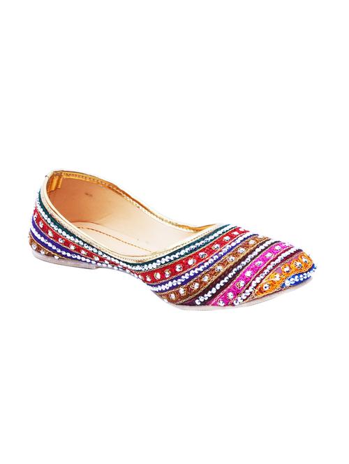 red cotton jutis & mojaris - 10740889 - Very Small Image - 1