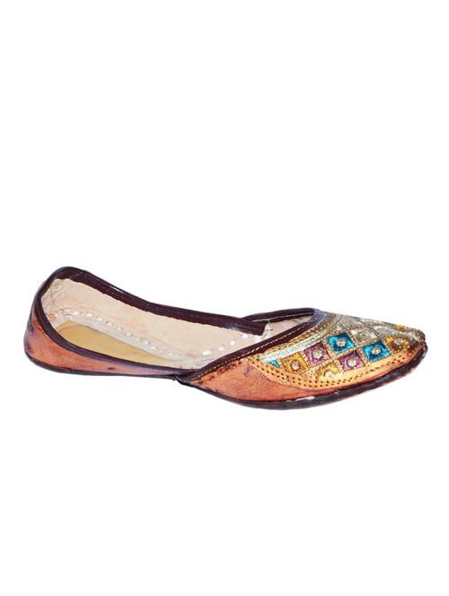 multicolour leather jutis & mojaris - 10740900 - Very Small Image - 1