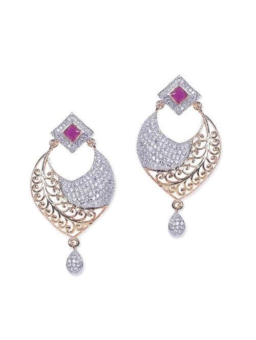 gold metal chandellier earring - 10775778 - Very Small Image - 1