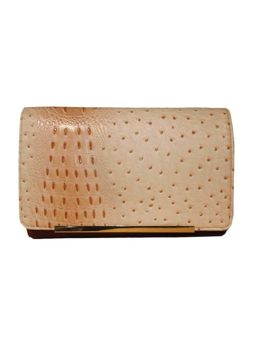 white tan synthetic clutch - 10797489 - Very Small Image - 1