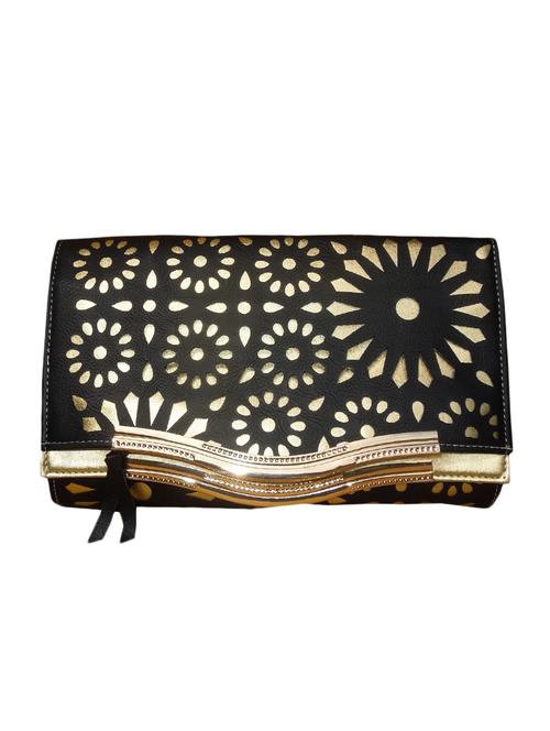 black synthetic clutch - 10797493 - Very Small Image - 1