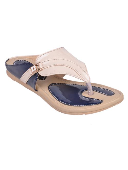 cream patent leather sandal - 10809351 - Very Small Image - 1