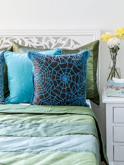 sequined work cushion cover - 1084707 - Very Small Image - 1