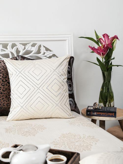studed cushion cover - 1084722 - Very Small Image - 1