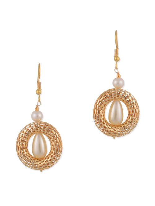 golden metal alloy earring - 10853022 - Very Small Image - 1