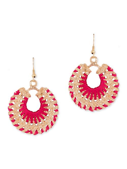 gold alloy earring - 10860539 - Very Small Image - 1