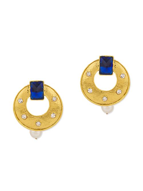 gold alloy earring - 10861516 - Very Small Image - 1