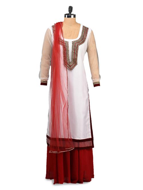zari work neck suit set - 1089234 - Very Small Image - 1