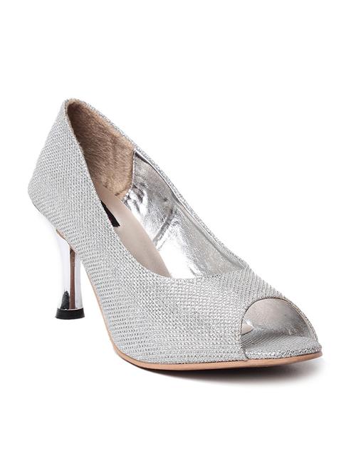 silver leatherette sandals - 10913647 - Very Small Image - 1