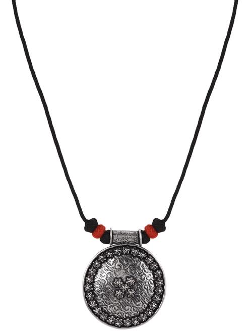 filigree pattern etched pendant necklace - 1092437 - Very Small Image - 1
