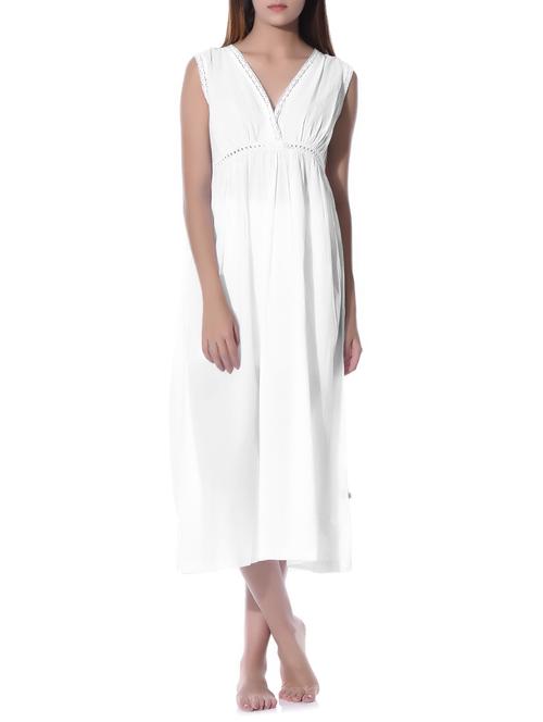 solid white sleeveless cotton nighty - 10956437 - Very Small Image - 1