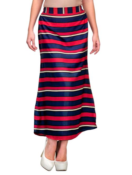 red crepe skirts - 10962249 - Very Small Image - 1