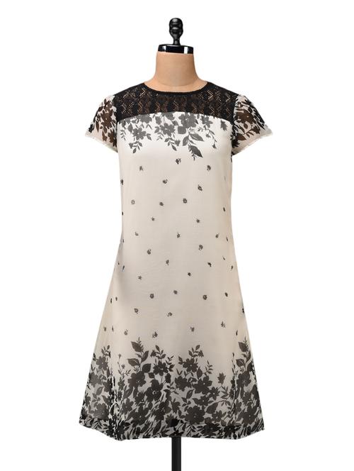 lace yoke floral print georgette kurta - 1097930 - Very Small Image - 1