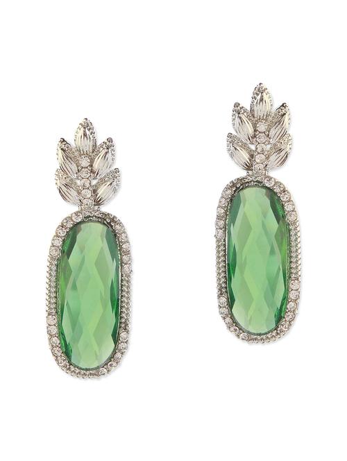 green metal earring - 11053496 - Very Small Image - 1