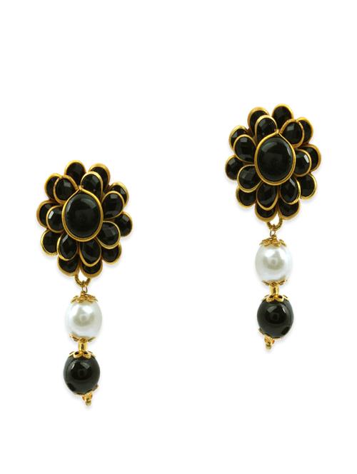 black , white brass earring - 11083784 - Very Small Image - 1
