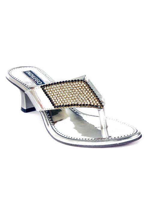 silver leatherette sandals - 11096911 - Very Small Image - 1