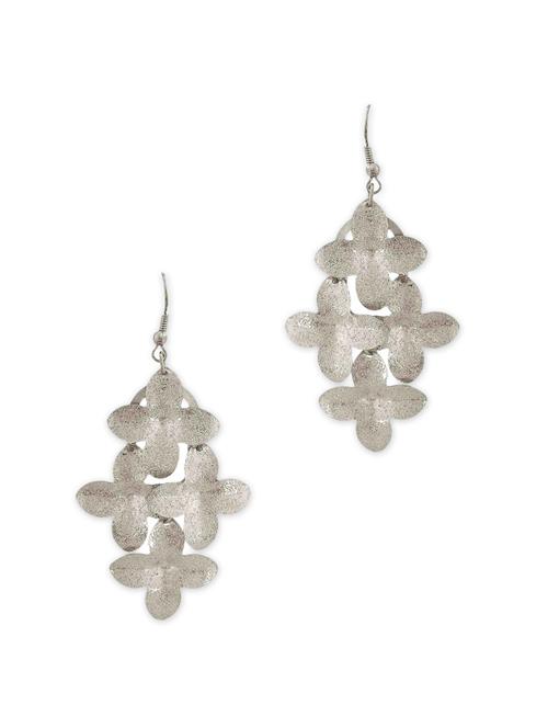 silver metal drop earring - 11153846 - Very Small Image - 1