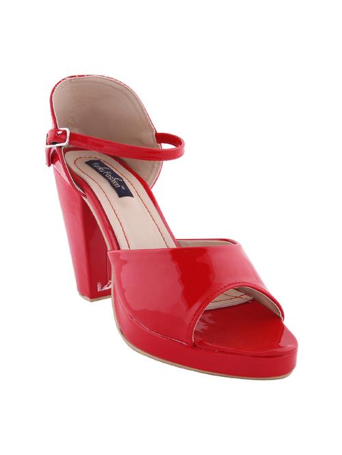 red patent leather closed back thong sandal - 11160921 - Very Small Image - 1
