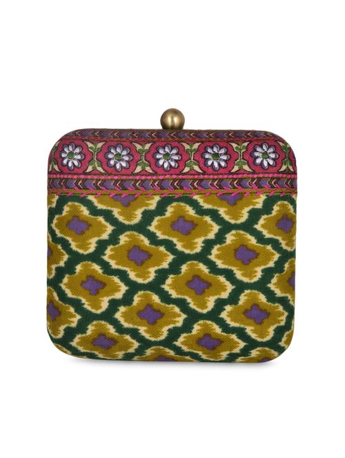 multi printed metal alloy box clutch - 1117182 - Very Small Image - 1