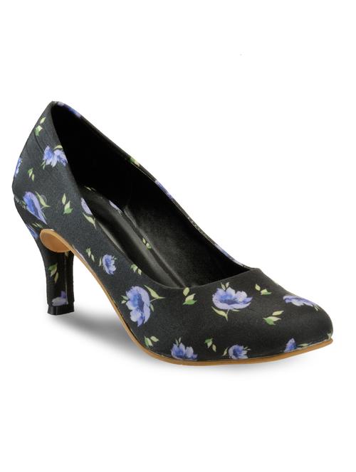 black canvas slip on pumps - 11181043 - Very Small Image - 1