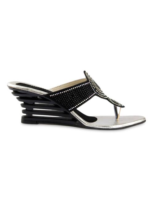 embellished toe separator black sandal - 1122001 - Very Small Image - 1