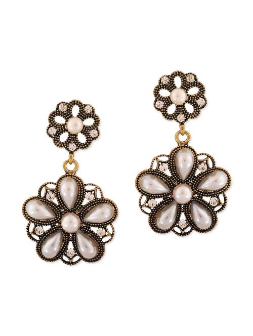 white metal drop earring - 11253829 - Very Small Image - 1