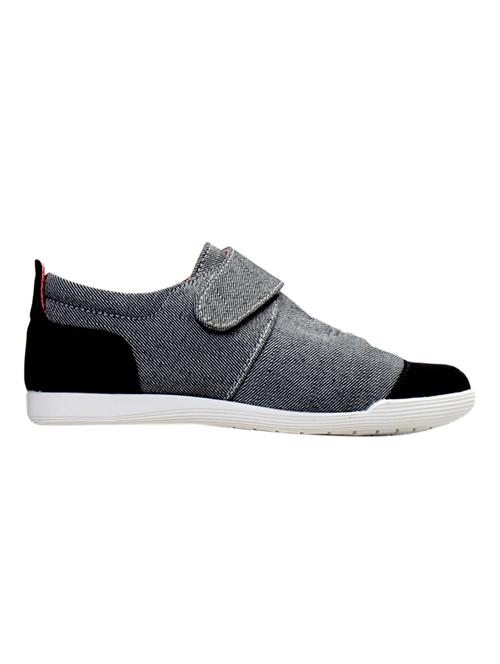 grey faux leather sneakers - 11323673 - Very Small Image - 1