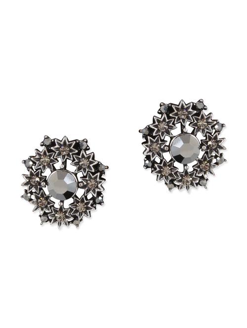 silver brass studs earring - 11388711 - Very Small Image - 1