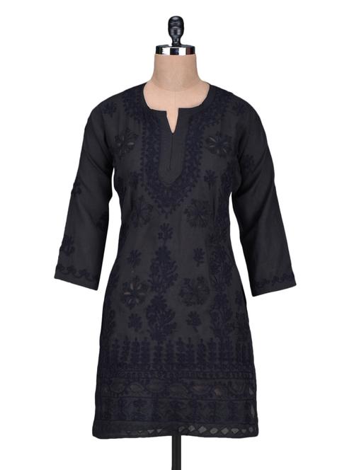 Three quarter sleeved aari work cotton kurta - 1146664 - Very Small Image - 1