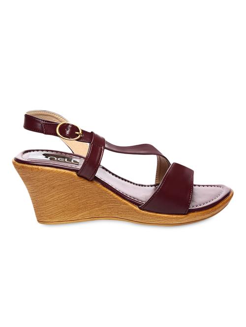 Red faux leather sandals - 1151380 - Very Small Image - 1