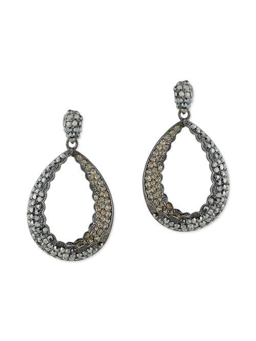black metal drop earrings - 11556373 - Very Small Image - 1