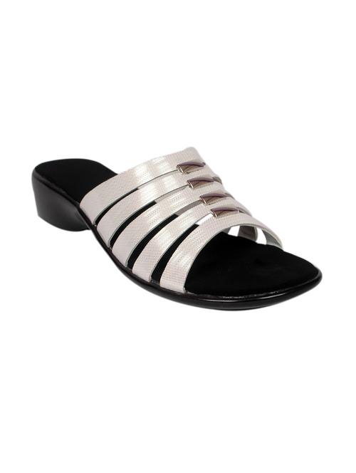 beige faux leather sandlas - 11558260 - Very Small Image - 1