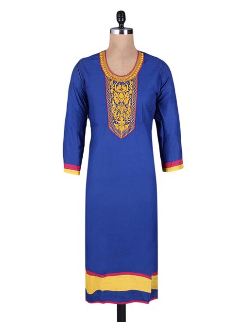 Black Cotton Embroidered Kurti - 1163804 - Very Small Image - 1
